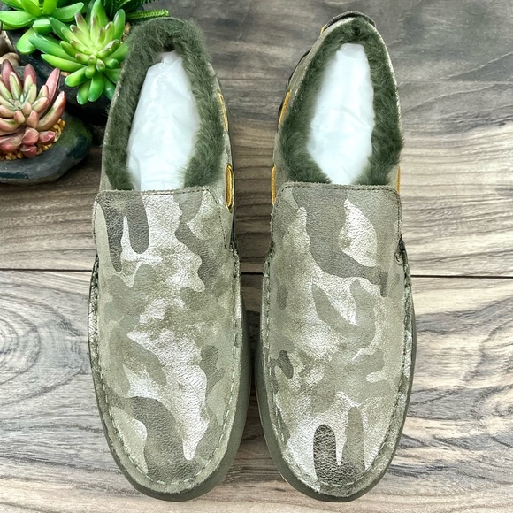 NEW Sperry Moc Sider Metallic Camo Indoor Outdoor Moc Sneaker Faux Fur 8M 39 - Picture 2 of 11